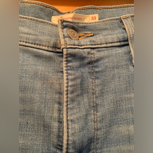 Women’s Levi’s 312 Shaping Size 33/30 Skinny - Picture 5 of 11